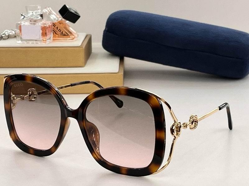 Gucci Sunglasses 796